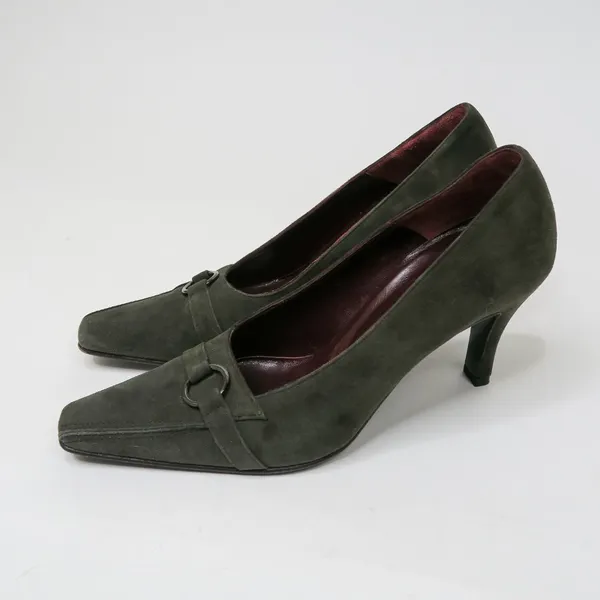 Vintage 60s Verani Suede High Heel Pumps - Image 2