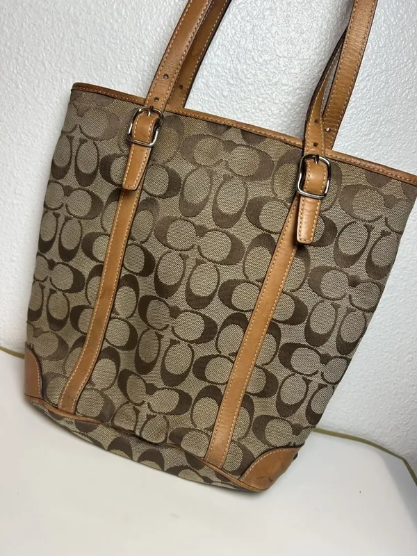 Coach 6612 Medium Signature Canvas Leather City Tote Shoulder Bag Handbag - Image 5