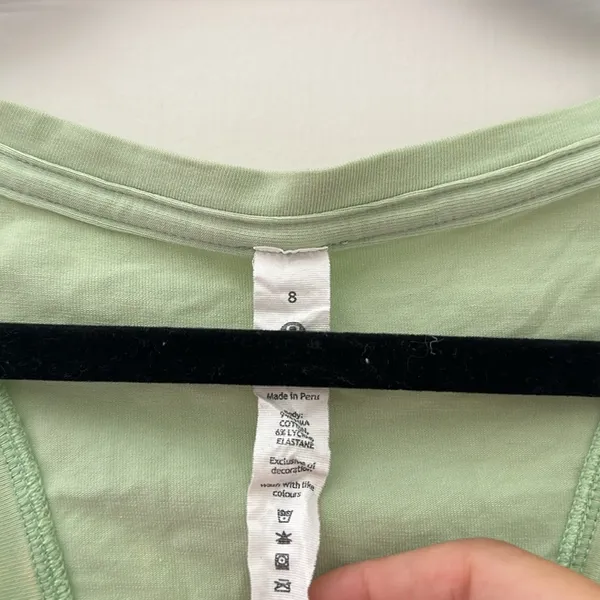 Lululemon Tanktop size 8 pistachio green - Image 5