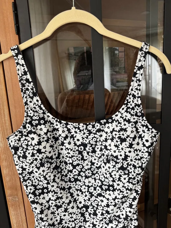 NEW Victoria’s Secret PINK one piece swimsuit scoop back daisy floral print - Image 6