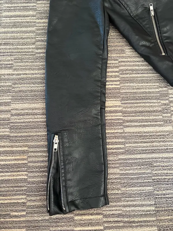 Wild Fable Black Leather Jacket (open to offers!) - Image 4
