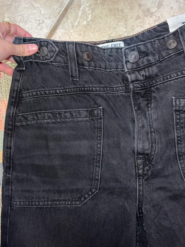 We The Free Palmer Cuffed Jeans - Image 7