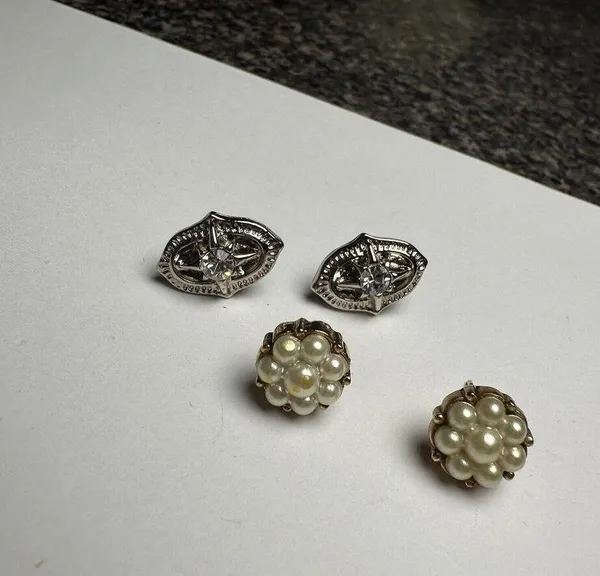 1928 Brand Stud Pierced Earrings Lot Of 2 - Image 2
