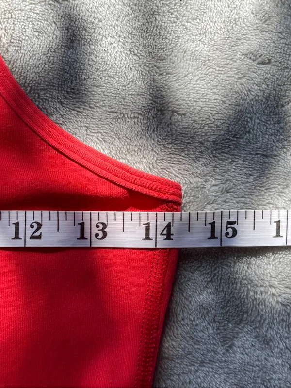 Lululemon tank top hip length red yoga Pilates gym outdoor activewear size 6 - Image 5