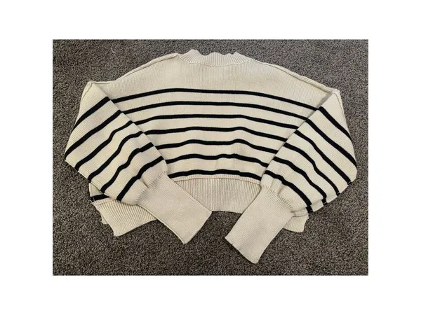COMMENSE Crew Neck Sweater Off White Black Medium - Image 7