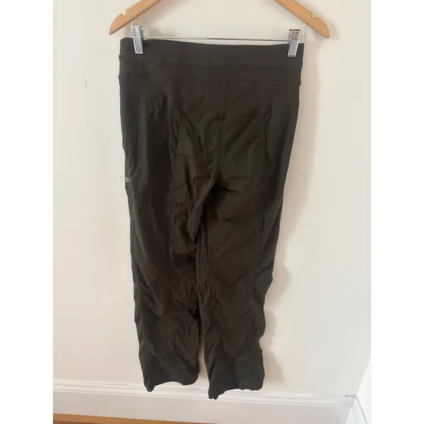 Lululemon Dance Studio Mid-Rise Crop Dark Olive Green Joggers Size 6 LW5CFWR - Image 2
