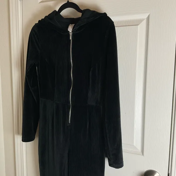 Fabletics Plush Rib Hooded Jumpsuit - Black Woman’s Size Small - Image 3