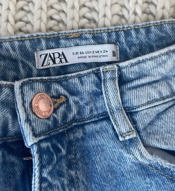 ZARA Jeans - Image 3