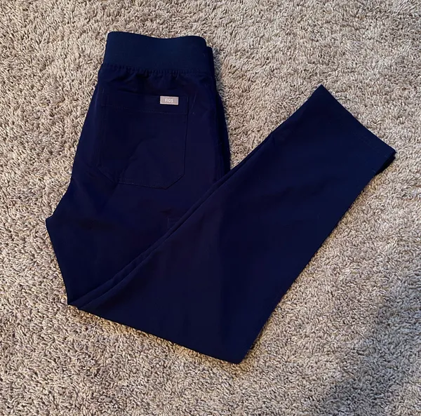FIGS ‼️ Yola Skinny Scrub Pants 2.0‼️ - Image 6