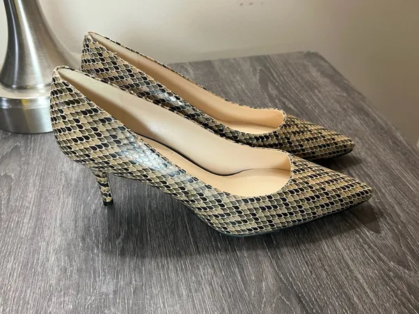 Nine West Women's Garisono Snake Print Pointed-Toe Kitten Heel Pumps - Image 4