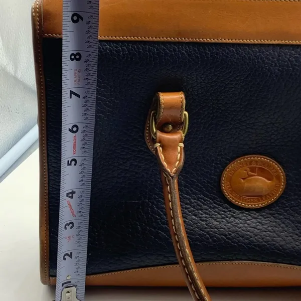 DOONEY & BOURKE black pebbled leather vintage tote bag serial number A42… - Image 9