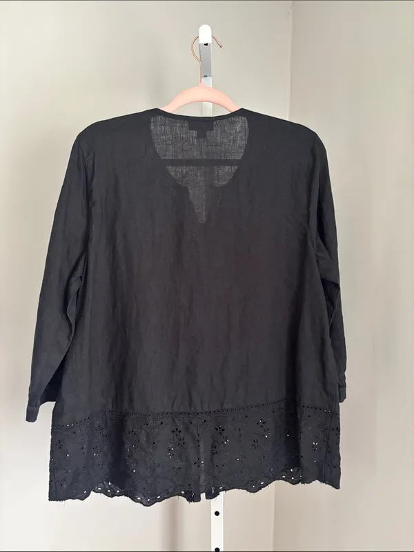 J Jill Love Linen Embroidered Hem Button-Front Black Top Preppy Casual Classic - Image 3