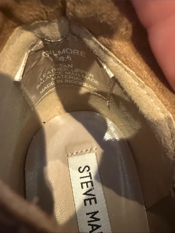 Steve Madden Gilmore Tan Suede Ankle Booties Size 6.5 - C54-102 - Image 3