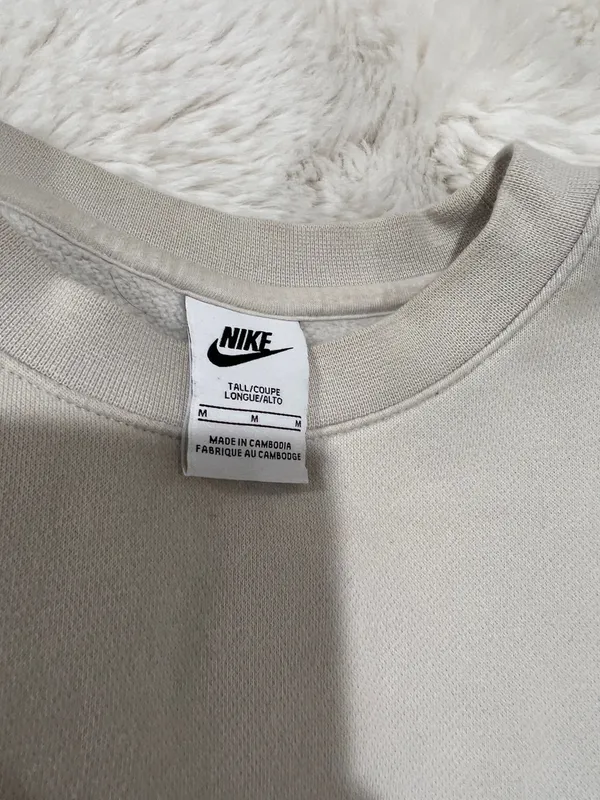 Nike Crewneck - Image 3