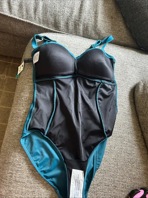 Aqua Green Shape + Style Blue/Green Ruched One-Piece Bathing Suit | Size 6 - New - Image 13