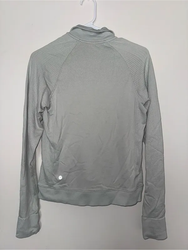 Lululemon half-zip sweater - Image 3