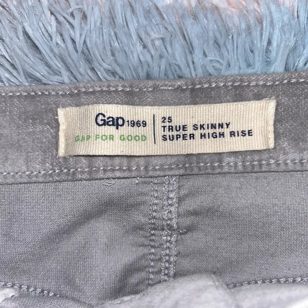 Gap Gray Velvet High Rise Skinny Jeans - Image 3
