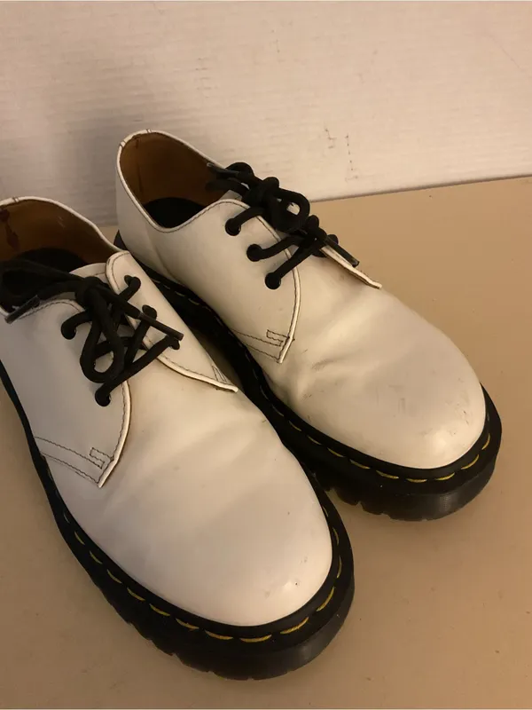 Dr. Martens women White Leather smooth Platform Oxfords shoes US 8 - Image 3