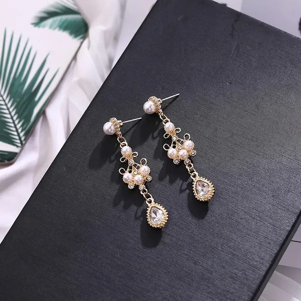 Elegant Pearl Dangle Drop Earrings for Women,Teardrop Shape Crystal Earrings - Image 4