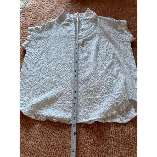 Jane and Delancey White Textured Blouse Size XL Rayon Stretch Top - Image 4