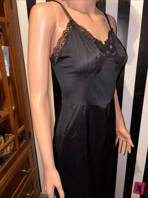 70s Vintage Black Lace Trim Slip Chemise Dress or Sleepwear Loungewear Small 4/6 - Image 15