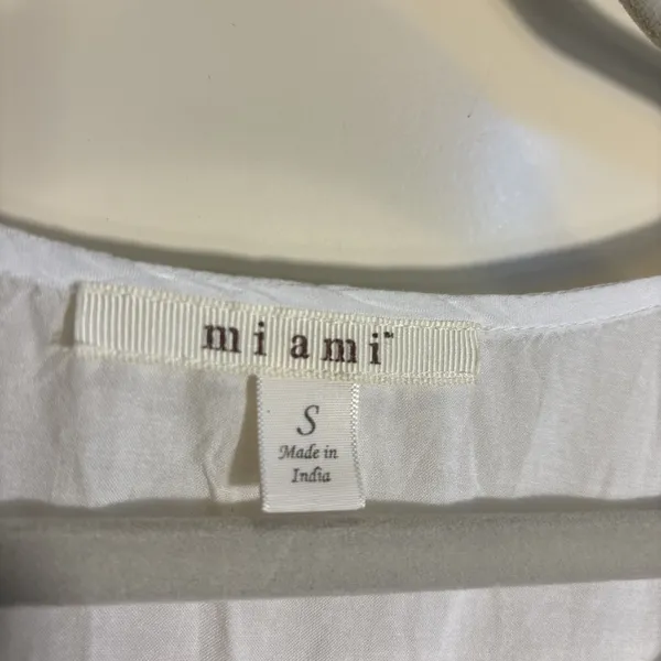 mi ami White Sleeveless Shirt Layering‎ Tank Top Size Small Coastal Beach Boho - Image 2