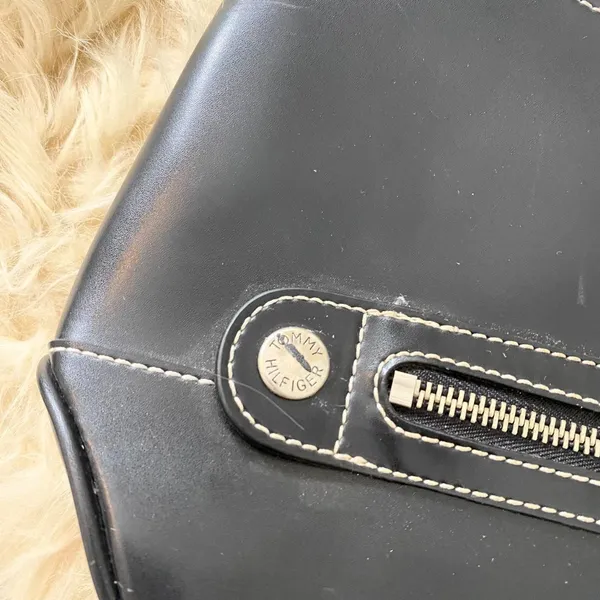 Vintage Y2K Tommy Hilfiger Black Silver Accent Stitching Hobo Shoulder bag - Image 3