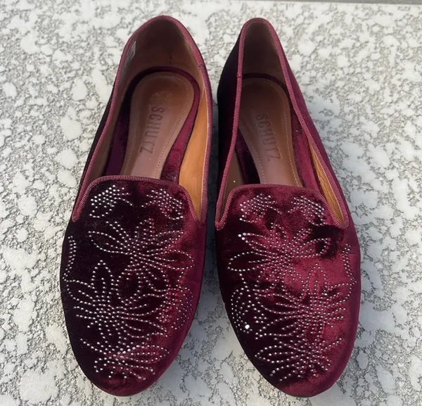 Schutz Burgundy Velvet Loafers Size 6 B Studded Slip On Flats Preppy - Image 7