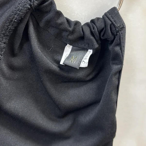 Black Ruched O-Ring Halter Neck Plunge Crop Top - Size Medium - Image 5