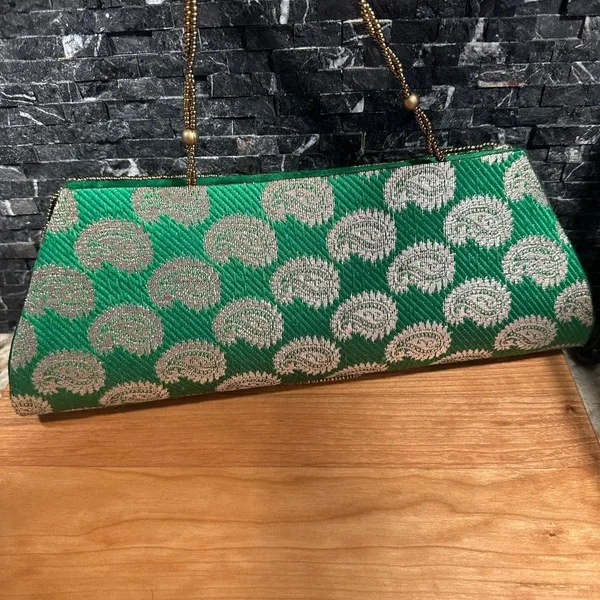 Evening Bag Beaded Sequin Clutch India Purse Green Gold Prom Formal - Image 4