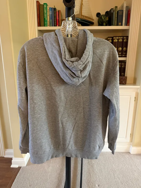 H&M light gray sweatshirt hoodie - Image 2
