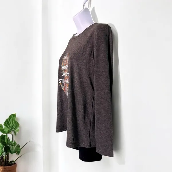 Broken Crayons Still Color. Long Sleeve Tee. Gray. 
Size Small. - Image 2