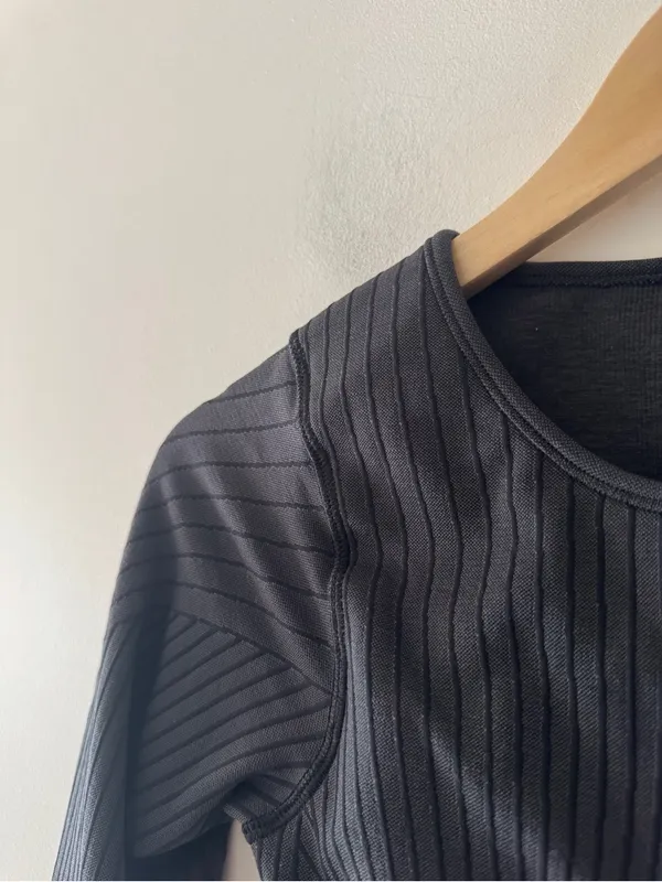 Lululemon‎ Ebb to Street Long Sleeve Shirt Size 4 - Image 3