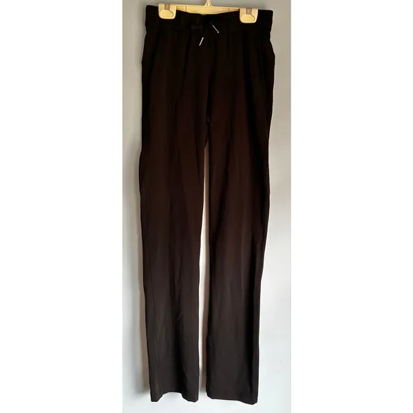Lululemon Black Pants Size 2 Drawstring Travel Lounge Athletic NWOT - Image 3