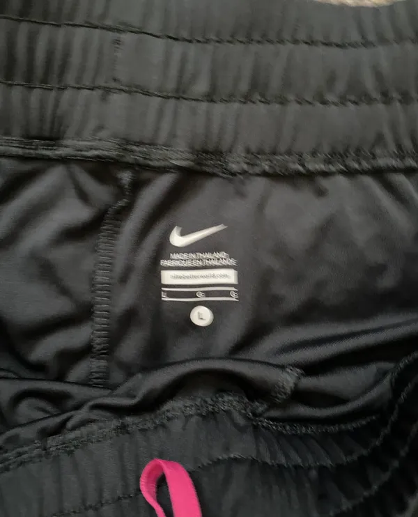 Nike Shorts - Image 5