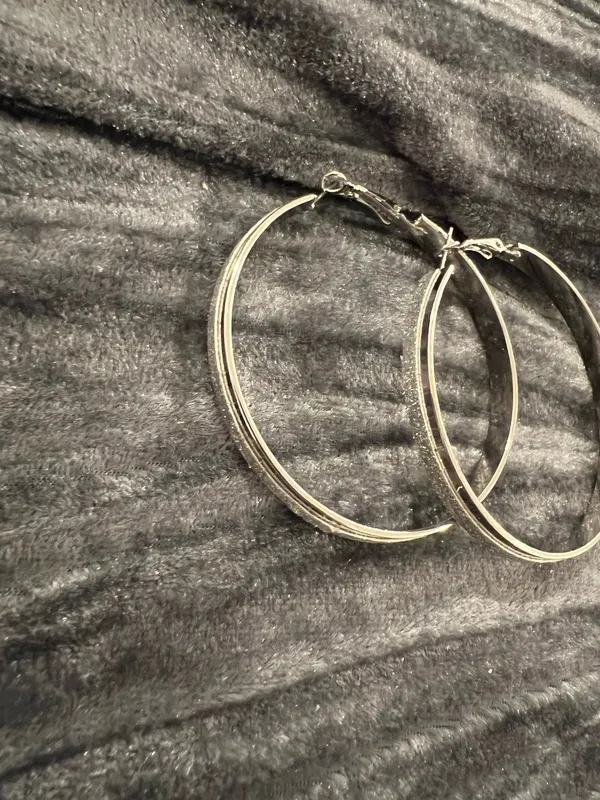 Sliver Medium Hoops Silver - Image 2