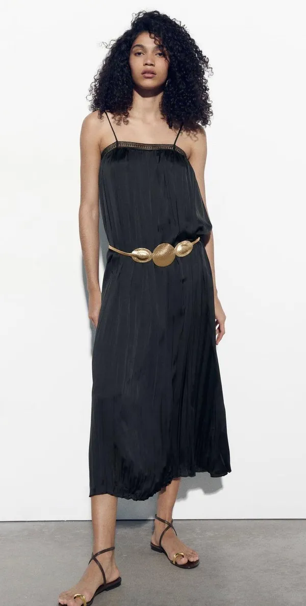NWT BLACK MIXED LACE SLIP DRESS. Size Small. - Image 4