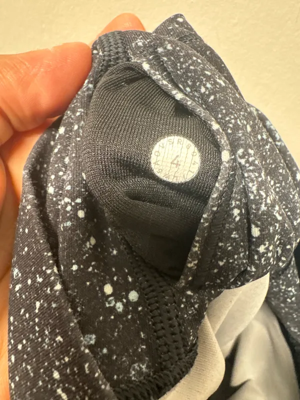 Lululemon Luminesce Splatter Ice Grey Black Align Crop 21 4 - Image 7