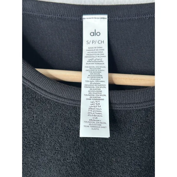 Alo Yoga SEAMLESS LUXE TERRY CUDDLE COVERUP Small- NWT - Image 6