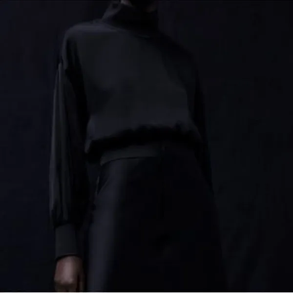 NWT Zara Black Satin Effect Long Sleeve Mock Neck Top Size XS Zipper Turtleneck - Image 5