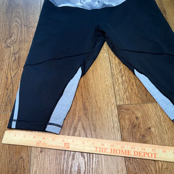 Lululemon Run Inspire Crop Leggings Black Gray Cloud Waist Reflective Size 12 - Image 6