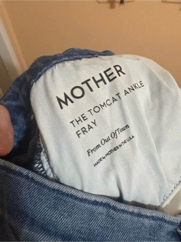 Mother The Tomcat Ankle Fray Jeans in From Out of Town - Image 7