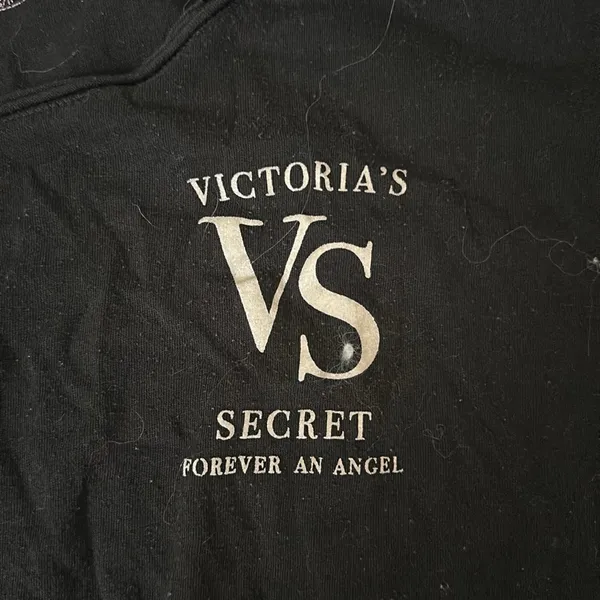 Comfy pajamas shirt from Victoria’s Secret. - Image 2