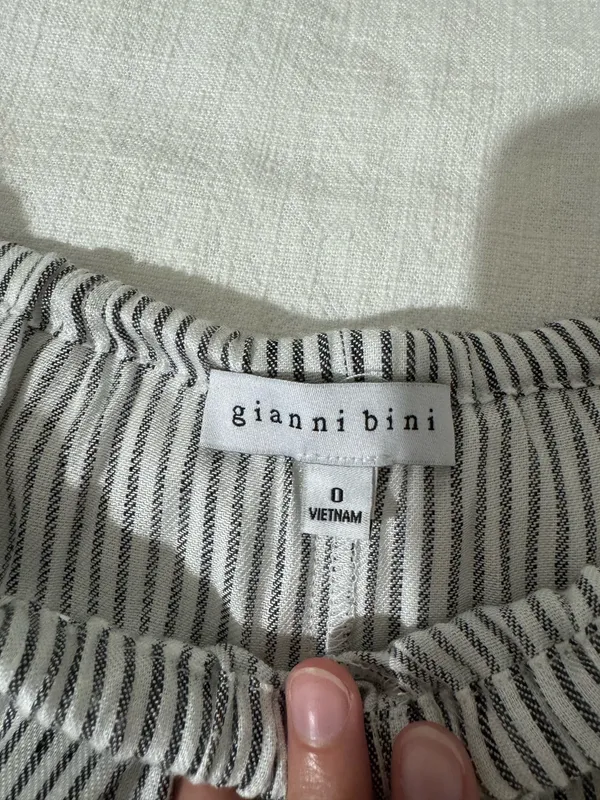 Gianni Bini striped shorts - Image 3