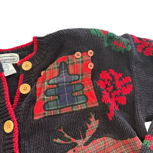 Vintage Bridgewater Women's Festive Navy and Red Sweater Cardigan - Image 6