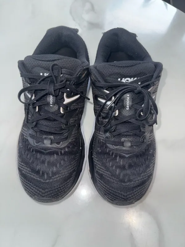 Hoka Black and White Cushioned Running Shoes - Image 5