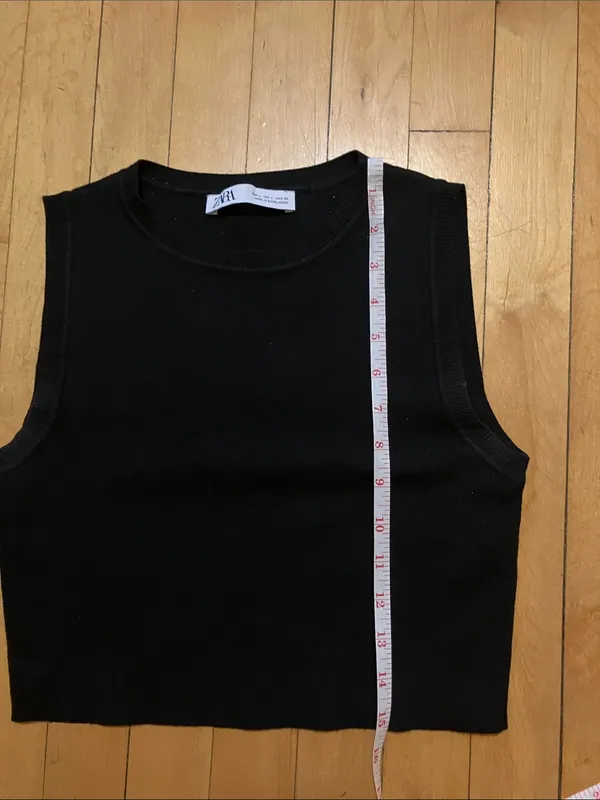 Zara Cropped Black Knit Tank Top Size Large - Image 6