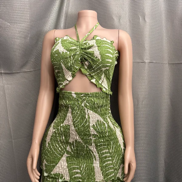 New size medium very stretchy dress it will fit a size large too - Image 3