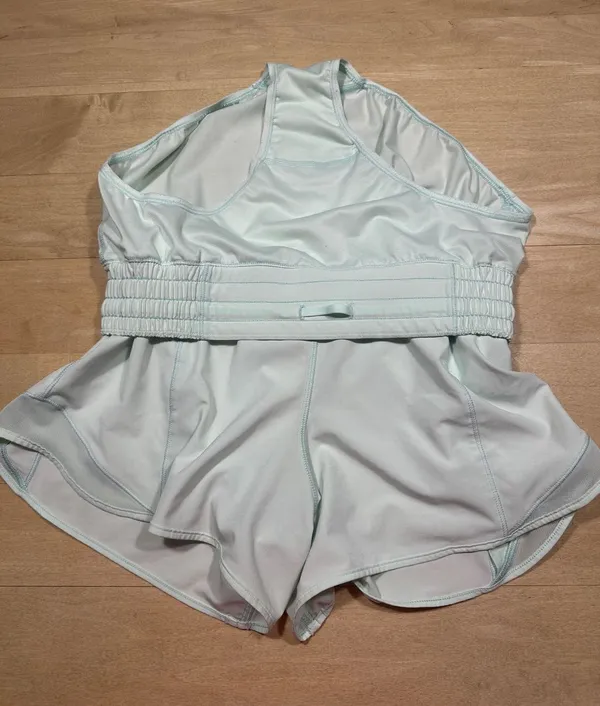 Lululemon Hotty Hot High Rise Lined Shorts Sz 6 - Image 3