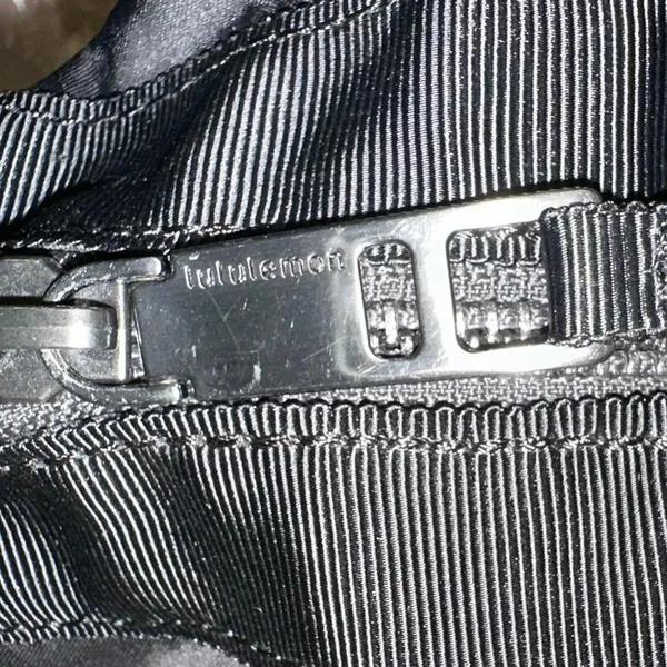 Lululemon‎ All Day Asana Black Nylon Tote Gym Travel Bag - Image 4